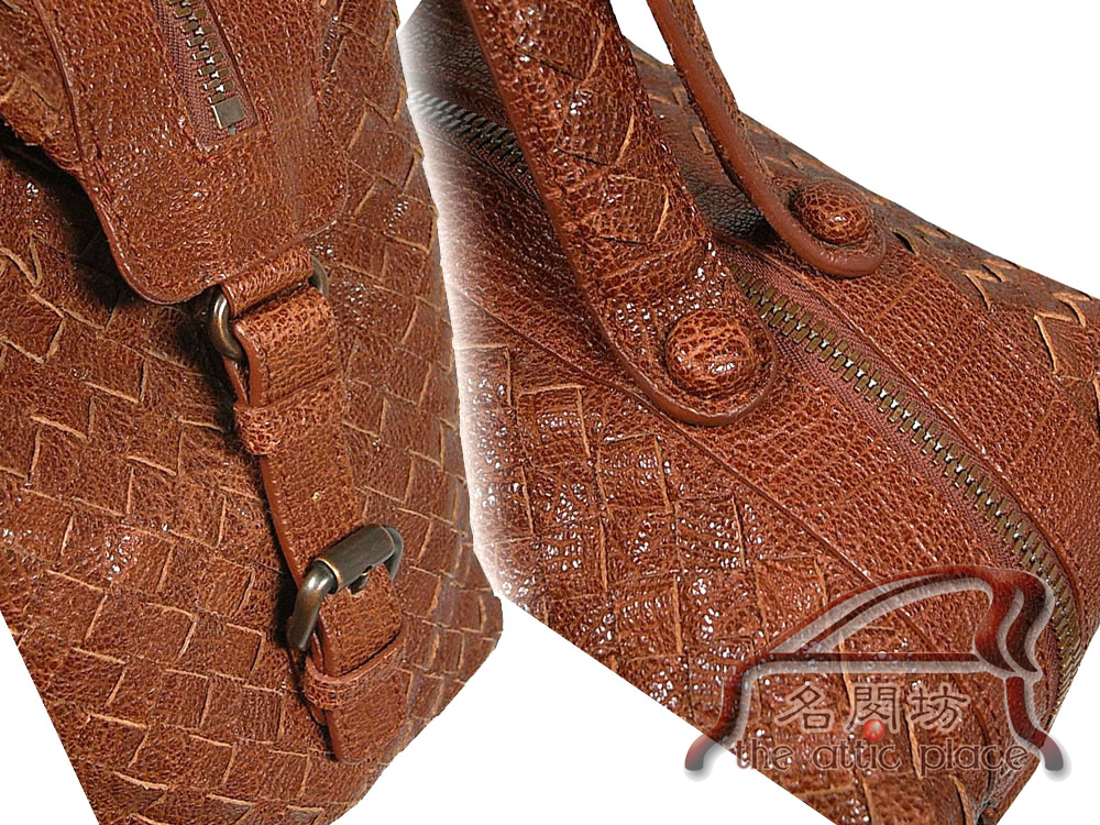 ALMOST NEW ! Bottega Veneta 206606 Settantasei Brown Limited Cracked Goat Leather Boston Tote / Shoulder Bag-7507