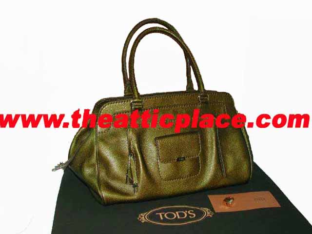 98% NEW ! Tod's Metallic Bronze Rain Leather Kate Easy Media Giorno Travel / Gym Bag-0