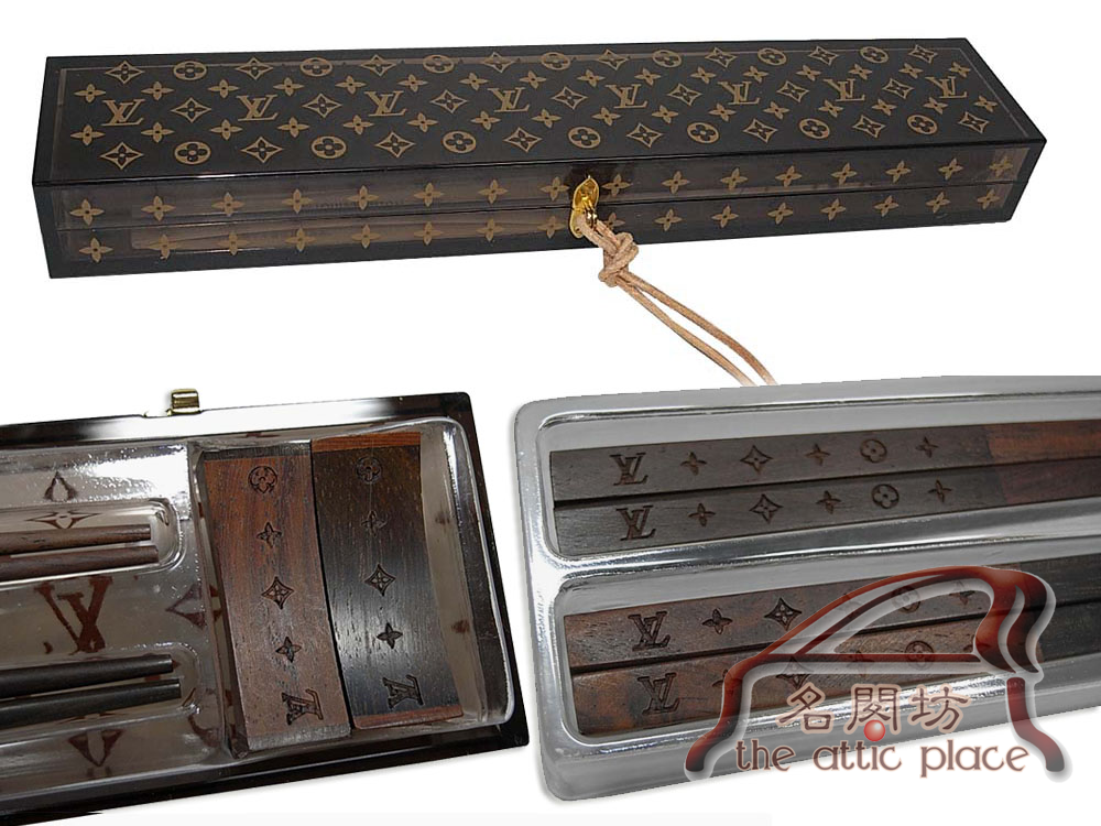 BRAND NEW ! Louis Vuitton M99171 Rare VIP Monogram Plexiglass Chopsticks Set-4325
