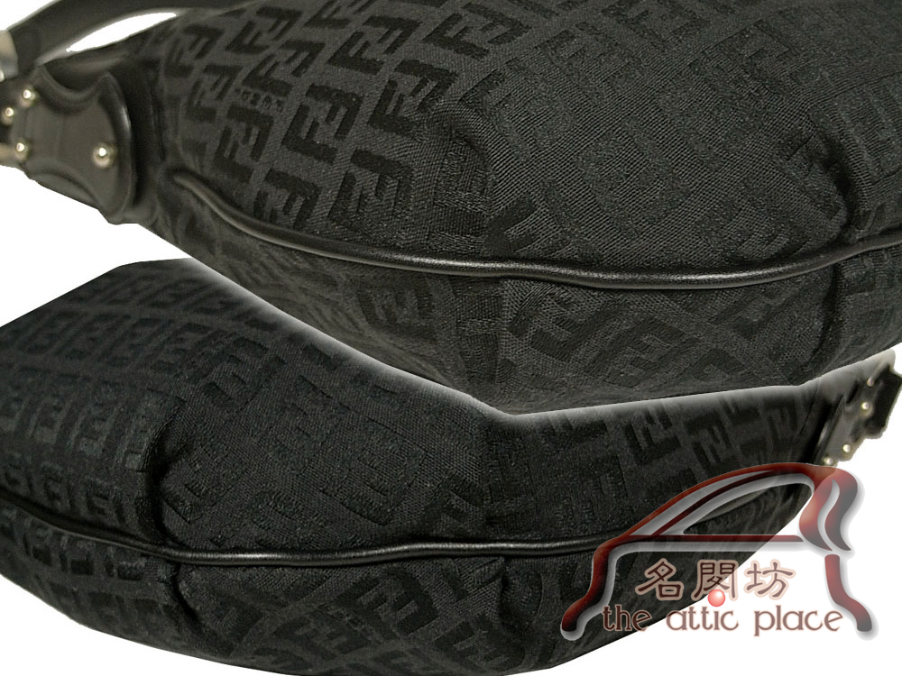 90% NEW ! Fendi 8BR339 Black / Black Zucchino Hobo Small Handbag-1993
