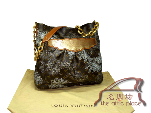 ALMOST NEW ! Louis Vuitton M95406 Limited Monogram Fersen Dentelle Silver Bag-0