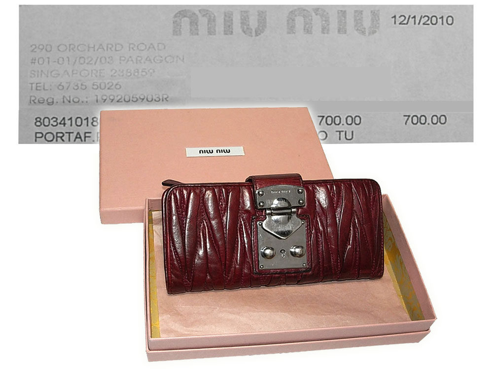 Miu Miu Maroon Portafoglio Matelasse Lux Leather Double- Fold with Zipped Wallet-0
