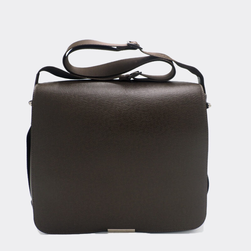Louis Vuitton M30148 Grizzli Brown Taiga Leather Viktor Messenger bag (CE0055)