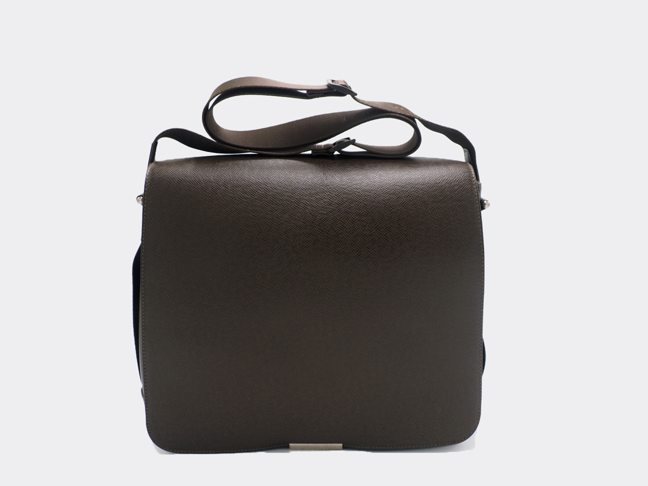Louis Vuitton M30148 Grizzli Brown Taiga Leather Viktor Messenger bag (CE0055)