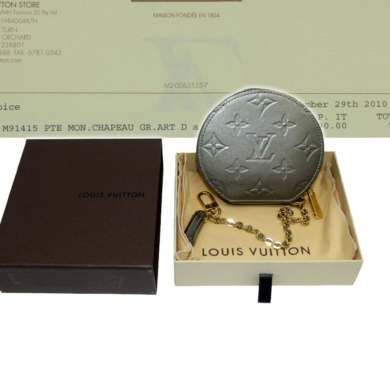 Louis Vuitton M91415 Vernis Grey Coin Purse-0