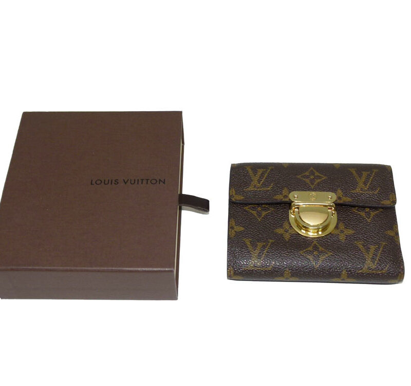 Louis Vuitton M60211 Monogram Canvas Joey Wallet-0