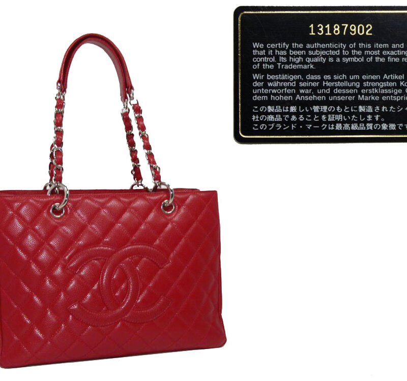 Chanel 13187902 Red Caviar Grand Shopping Tote-0