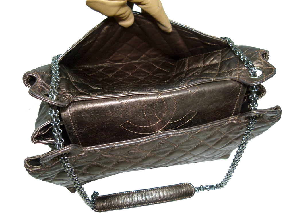 Chanel 12458850 Metallic Bronze Reissue Large Shopping/ Document Travel Luggage Tote-26161