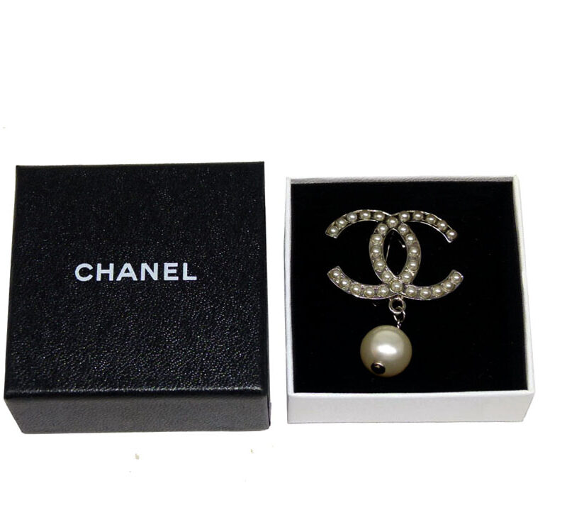 Chanel 13C Double C w Pearl Brooch -0