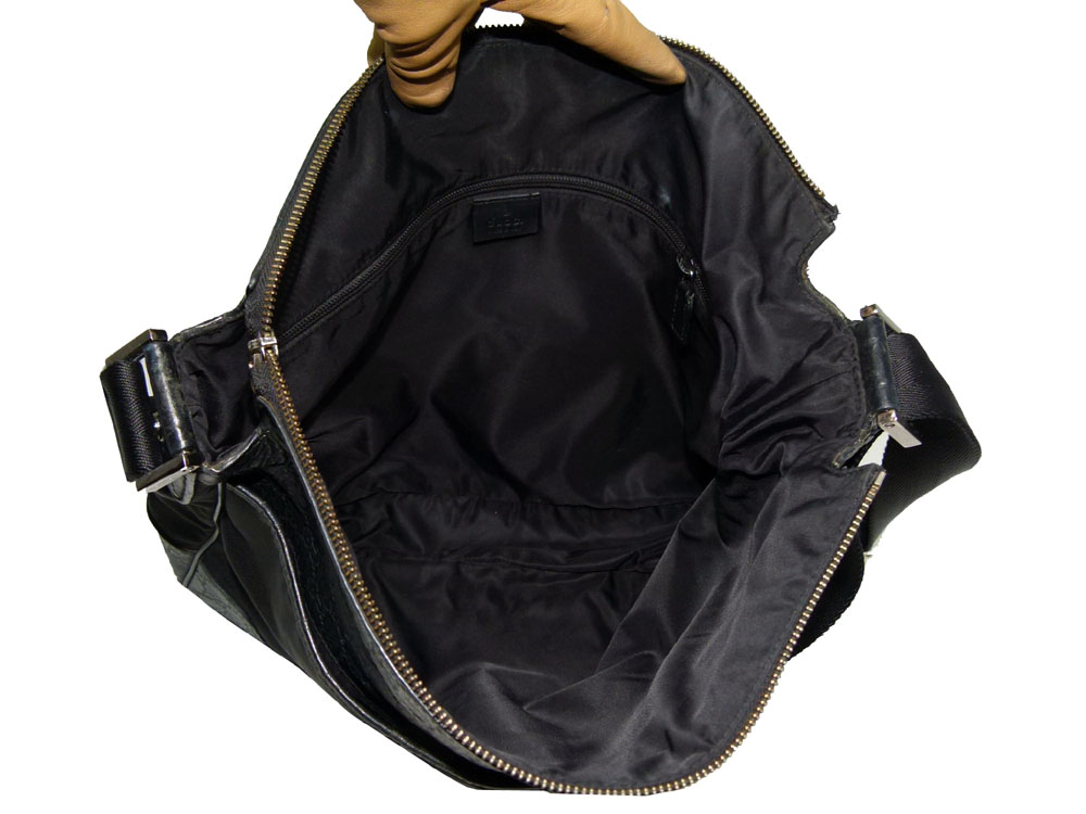 Gucci 161821 Black Canvas w Guccissima Trim Messenger Bag-27333