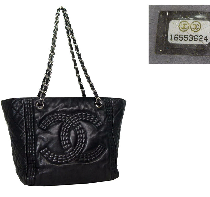 Chanel 16553624 Black Lambskin Big CC Logo Chain Shpg Tote-0