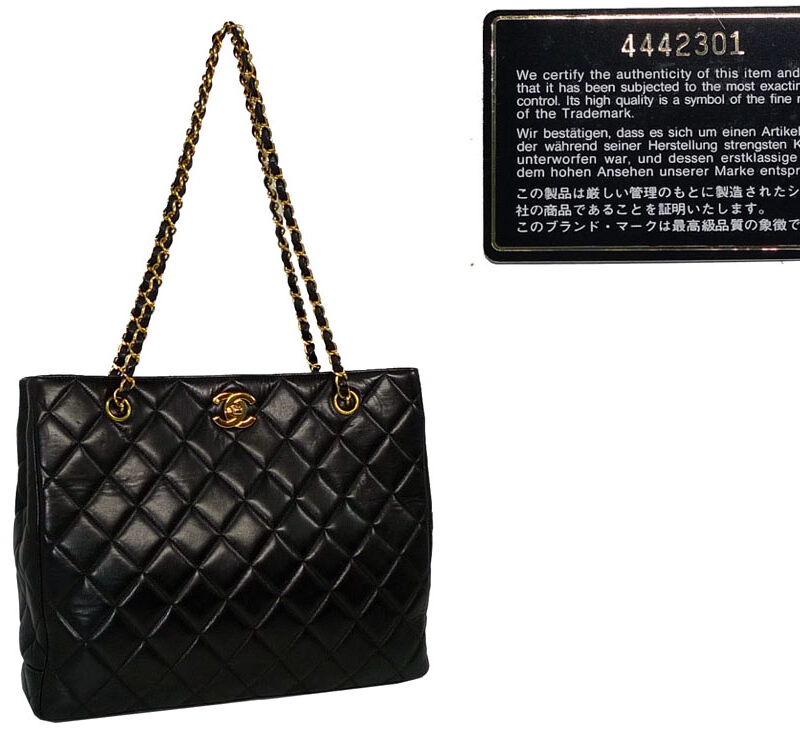 Chanel 4442301 Black Lambskin Quilted Square Document GHW-0