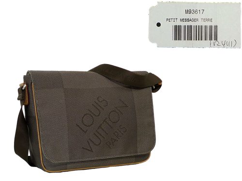 LV M93617 Damier Geant Petit Messenger Terre (VI 4111)-0