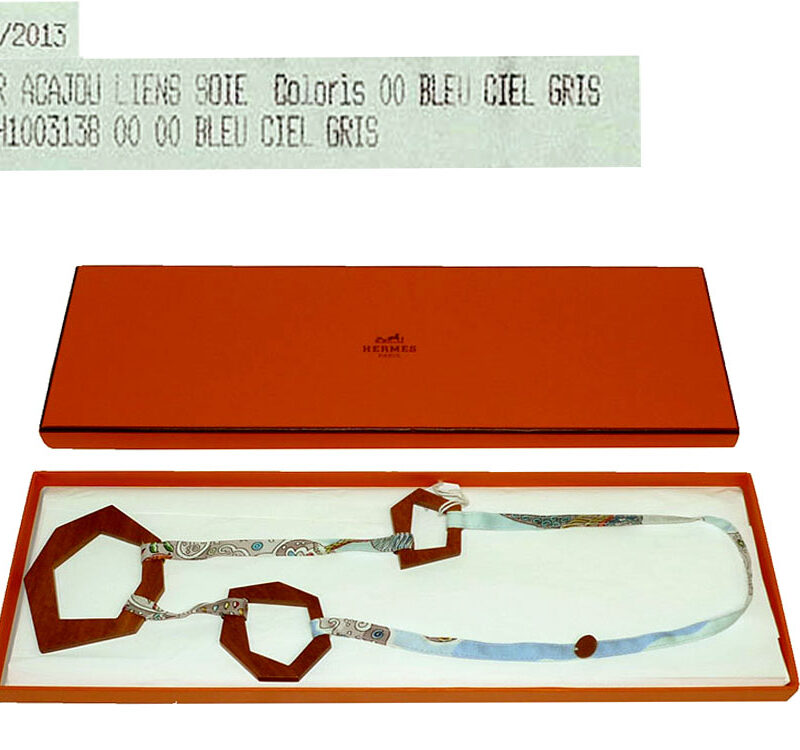 Hermes Necklace in Wood and Silk Bleu Ciel Gris Petit H Ran-0