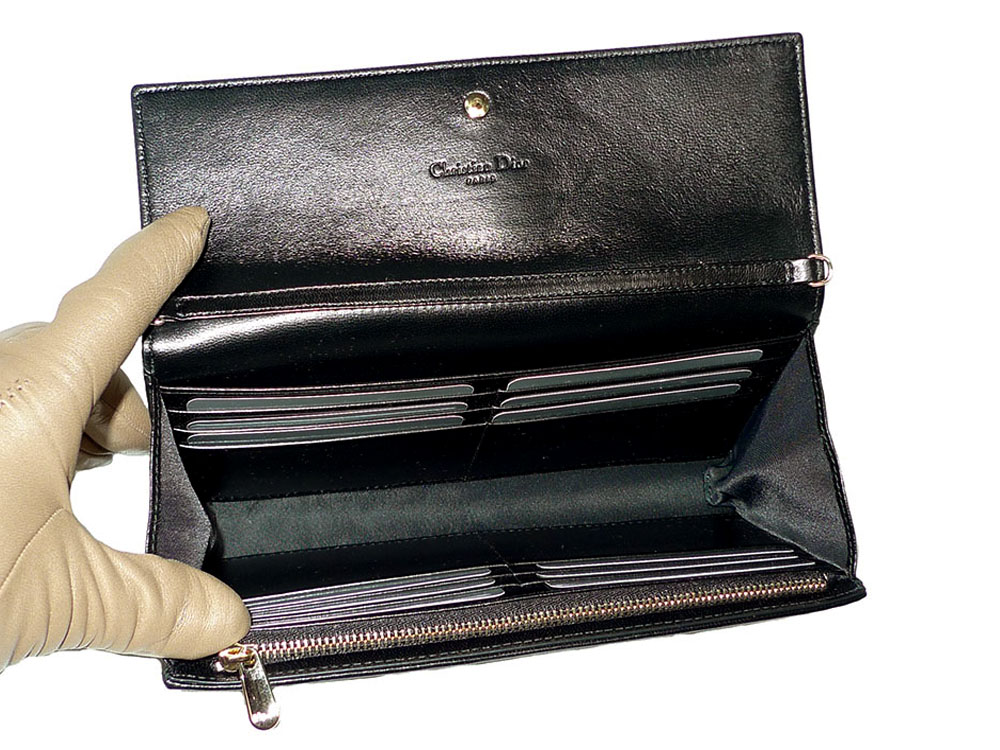 Dior Black Lambskin Cannage Wallet On Chain/ Clutch in Gold Hardware-32360