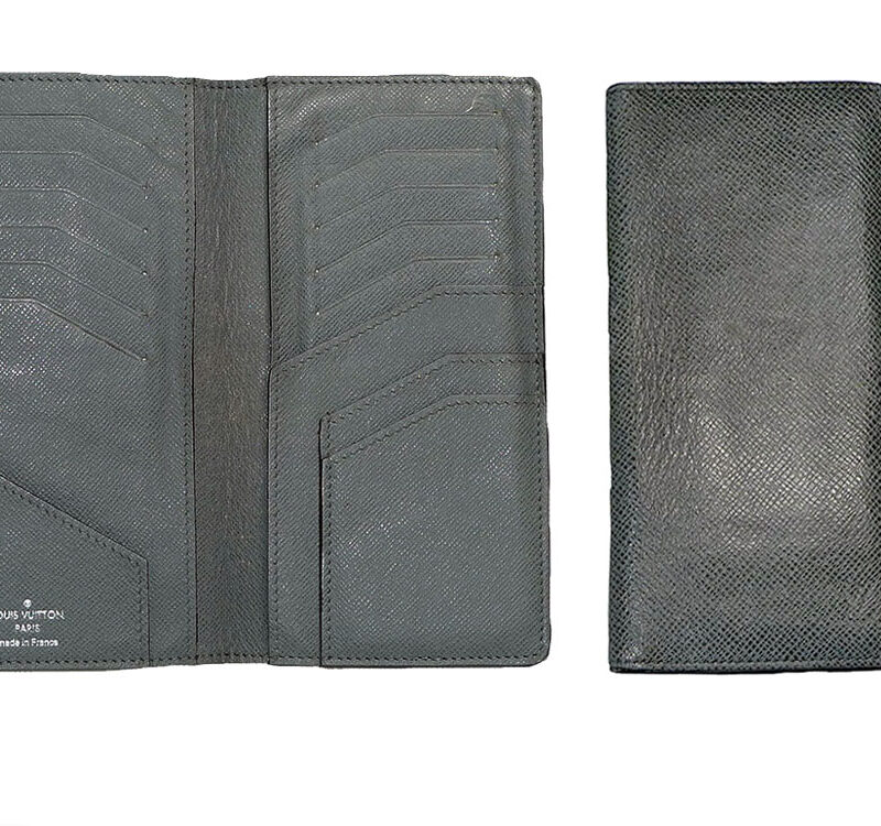 Louis Vuitton M32607 Taiga Grey 12 Cards Long Wallet-0