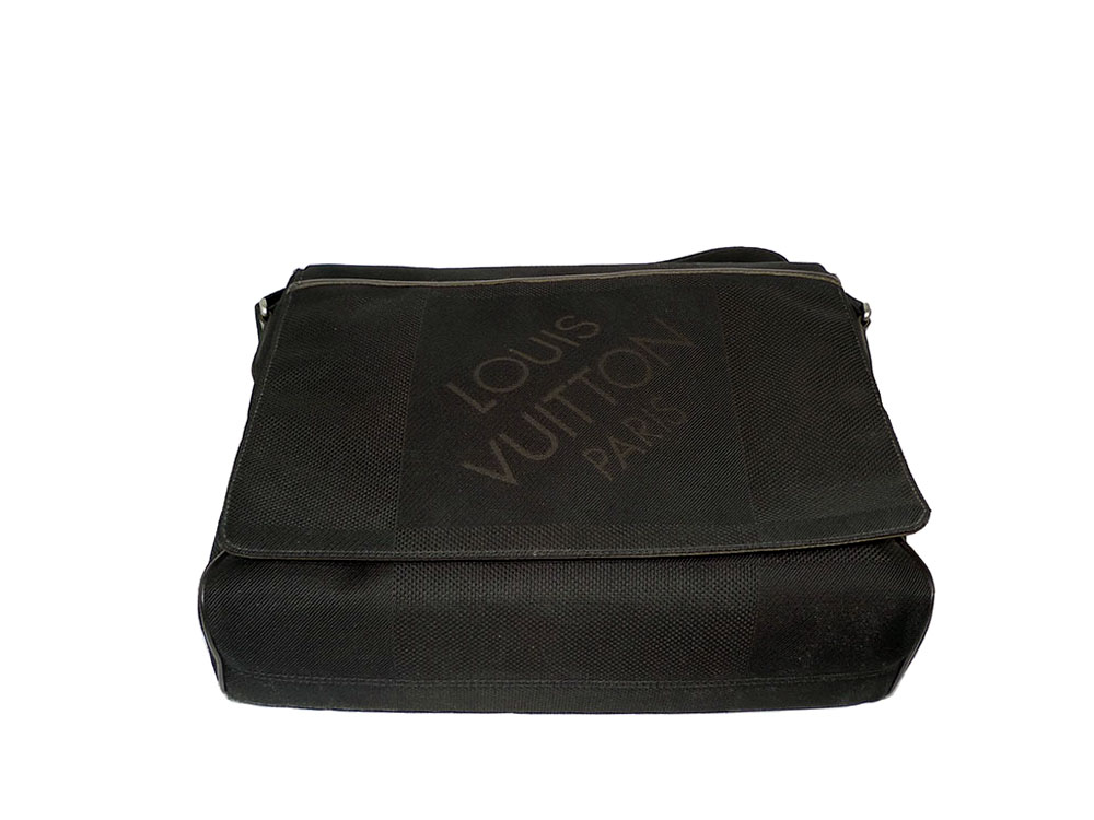 Louis Vuitton Damier Geant M93031 Sable Black Laptop/ Messenger Bag-33467