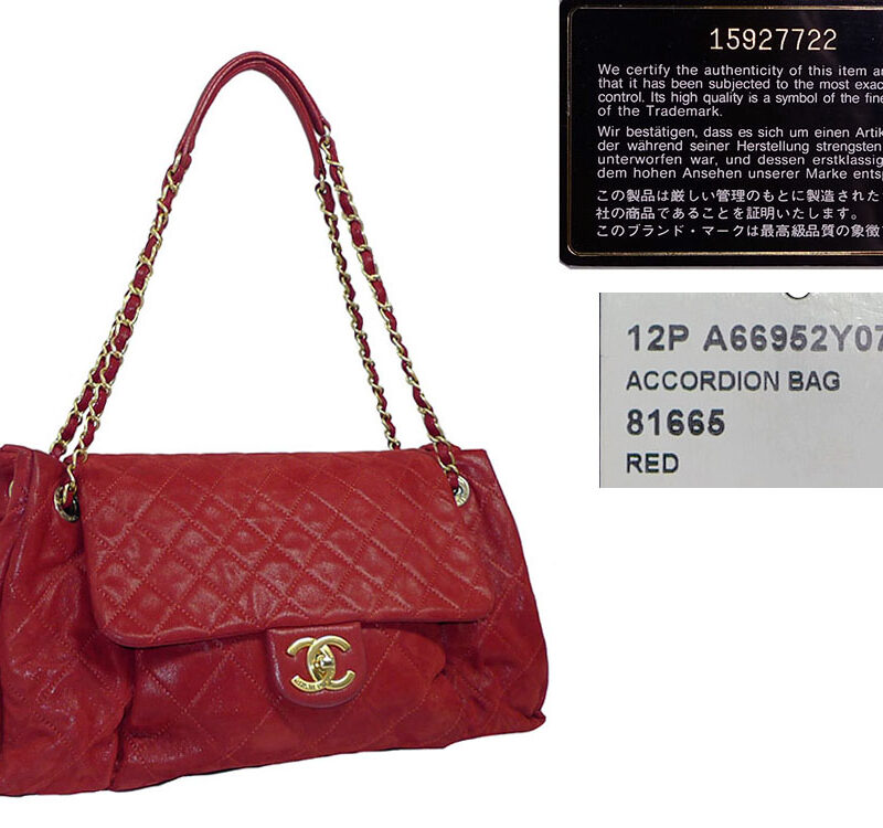 Chanel 15927722 Red 12P Velvet Leather Accordion Flap Mat Gold Hardware-0