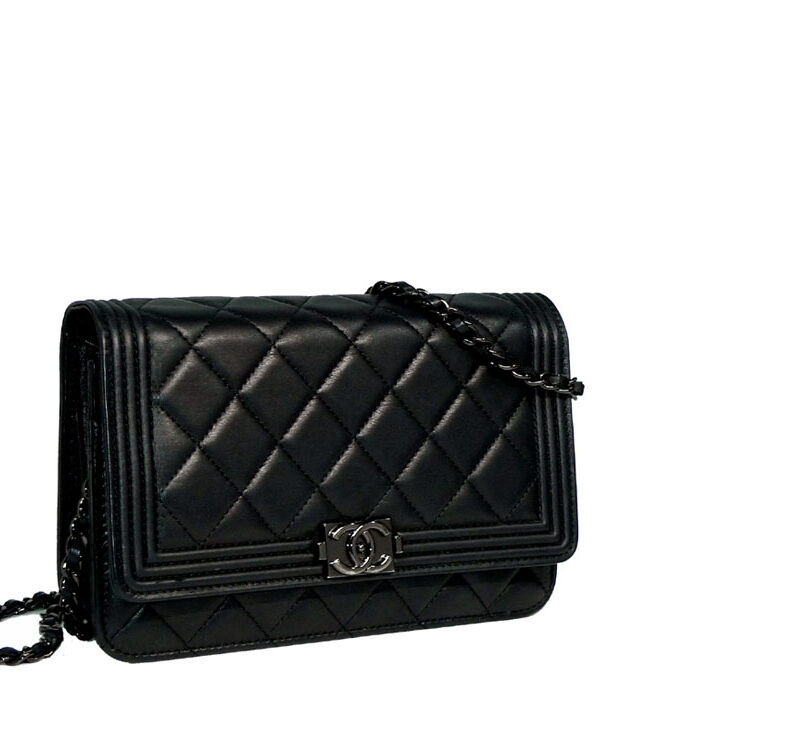 Chanel 19550435 Black Lambskin Le Boy Quilted Wallet on Chain Mat Black Hardware-0