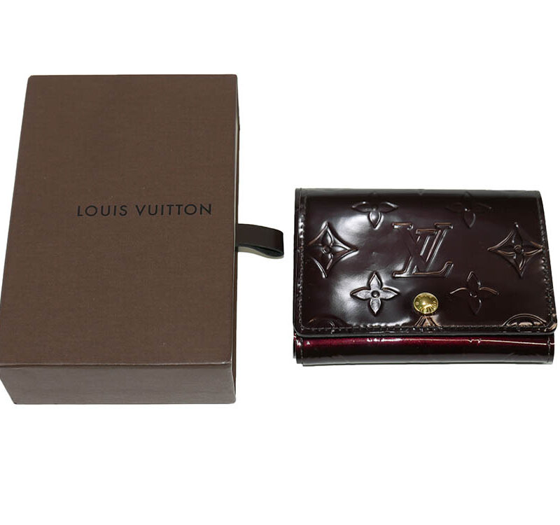 Louis Vuitton M91409 Vernis Amarante Business Card Holder-0