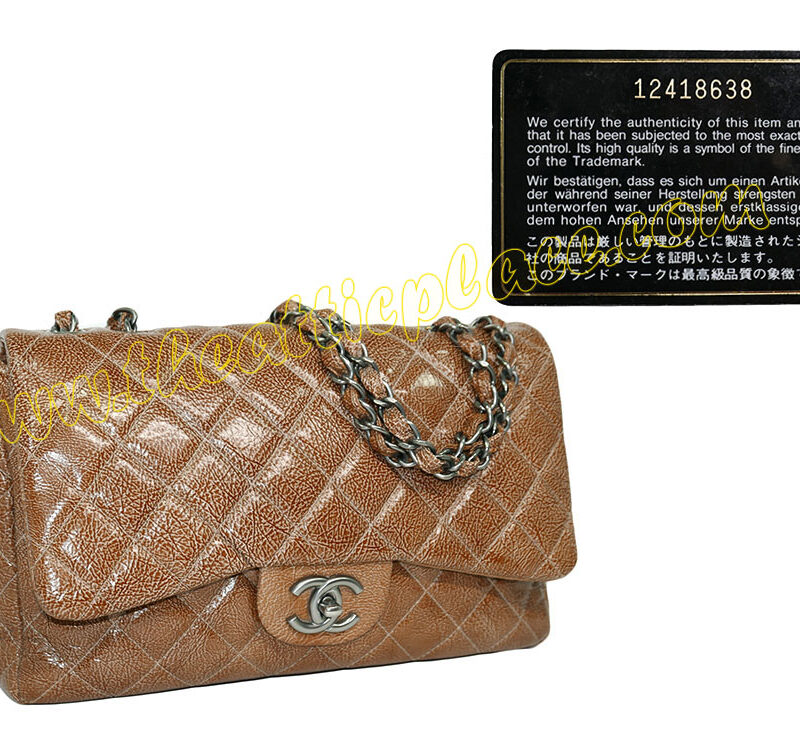 Chanel 12418638 Crinkled Patent Leather Jumbo Single Flap Silver Hardware-0