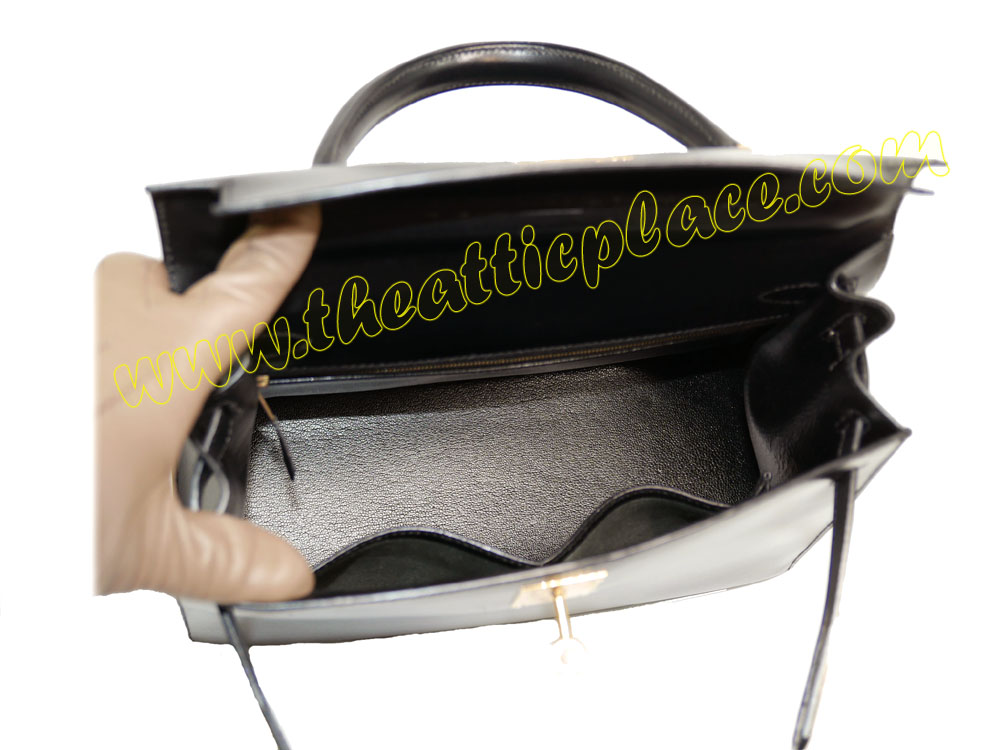 Hermes Kelly 28 Sellier Vintage A Stamp Black Box Leather Gold Hardware-36737