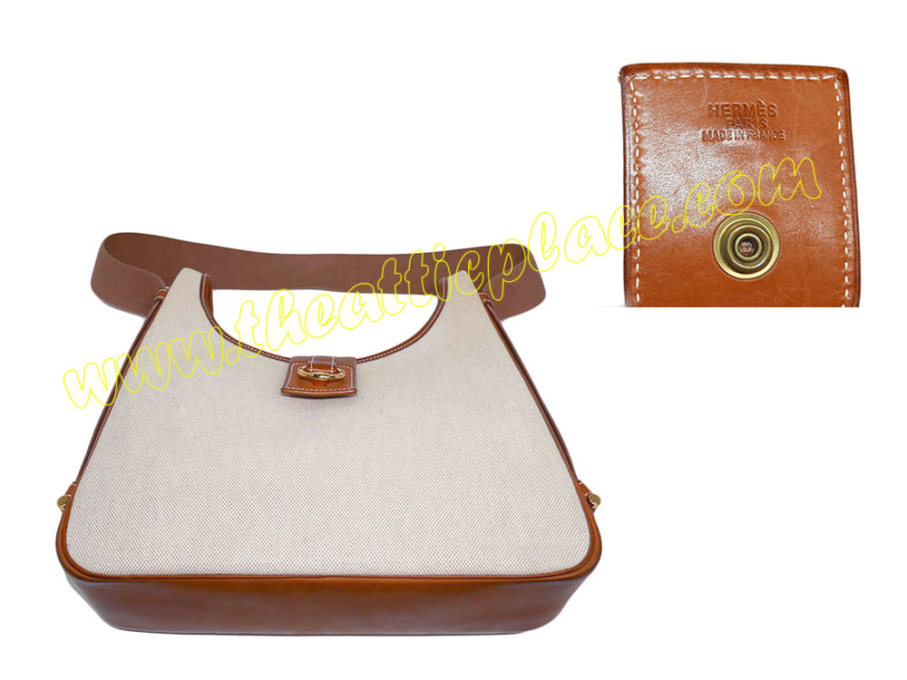 Hermes Vintage 30cm Tsaka Bag in Beige / Barenia Leather Gold Hardware Shoulder/ Messenger 2- way Bag-36857