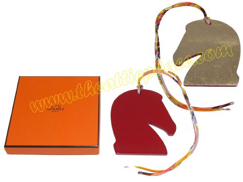 Hermes Samarcande Laque Moongold/ Rouge Cerise Bag Charm-0