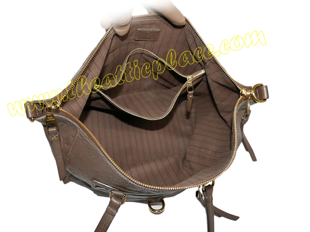 Louis Vuitton M93409 Ombre Empr. Lumineuse PM-38331