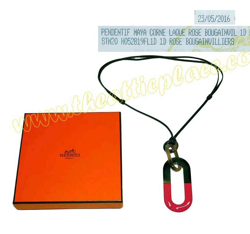 Hermes Pendant in Buffalo Horn and Lacquer, Rose Bougainvilliers -0