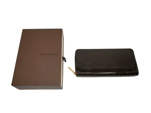 Louis Vuitton M93522 Vernis Blueberry Leather Zippy Wallet-0
