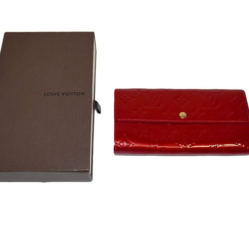 Louis Vuitton M93530 Monogram Vernis Pomme d'Amour (Cherry Red) Sarah Wallet-0