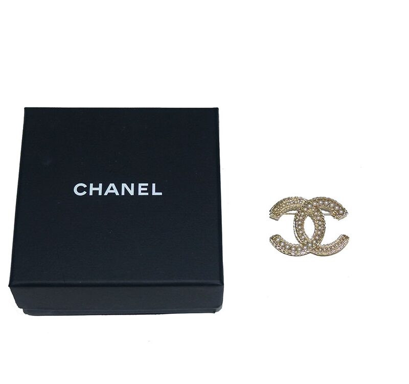 Chanel 14B Mat Gold Double C with Tiny Pearls Brooch-0