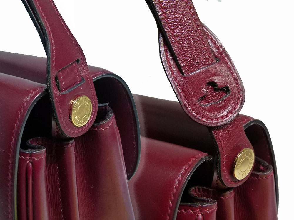 Hermes Dolly Sellier Bordeaux Box Calf Circle H Stamp Red Double Flap Gold Hardware 2- Way Shoulder / Crossbody Bag-30986