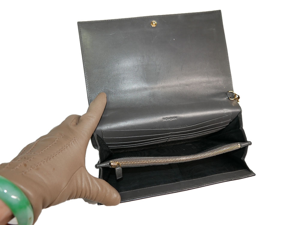 Yves Saint Laurent/ YSL Olive Green Envelope Leather Wallet on Chain Clutch/ Shoulder Bag-31698