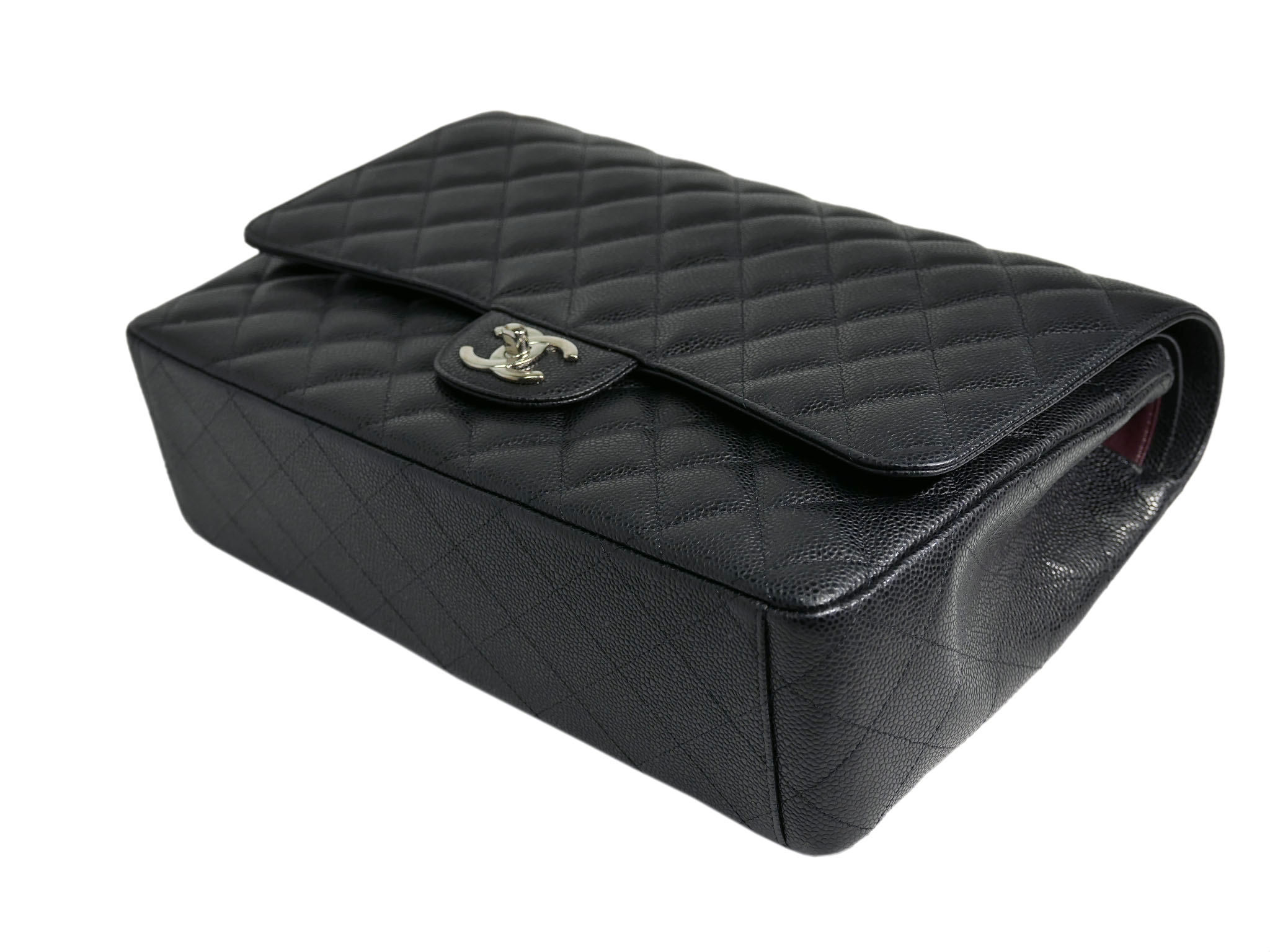 Chanel 17493326 Black Caviar Maxi Double Flap Silver Hardware-4