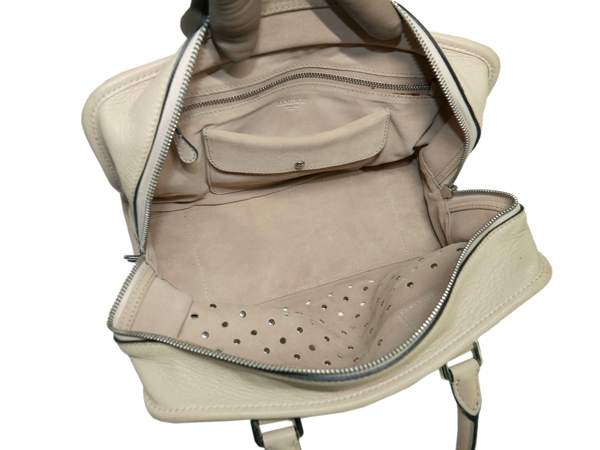 Limted Collection ! Loewe Beige/ Mink Lambsking Studs Perforated Amazona 28cm Tote-33142