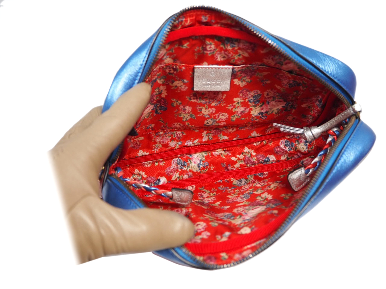 Gucci 541061 Blue/ Red/ Silver Multi Color Metallic Laminated Leather Small Shoulder/ Crossbody bag-36237