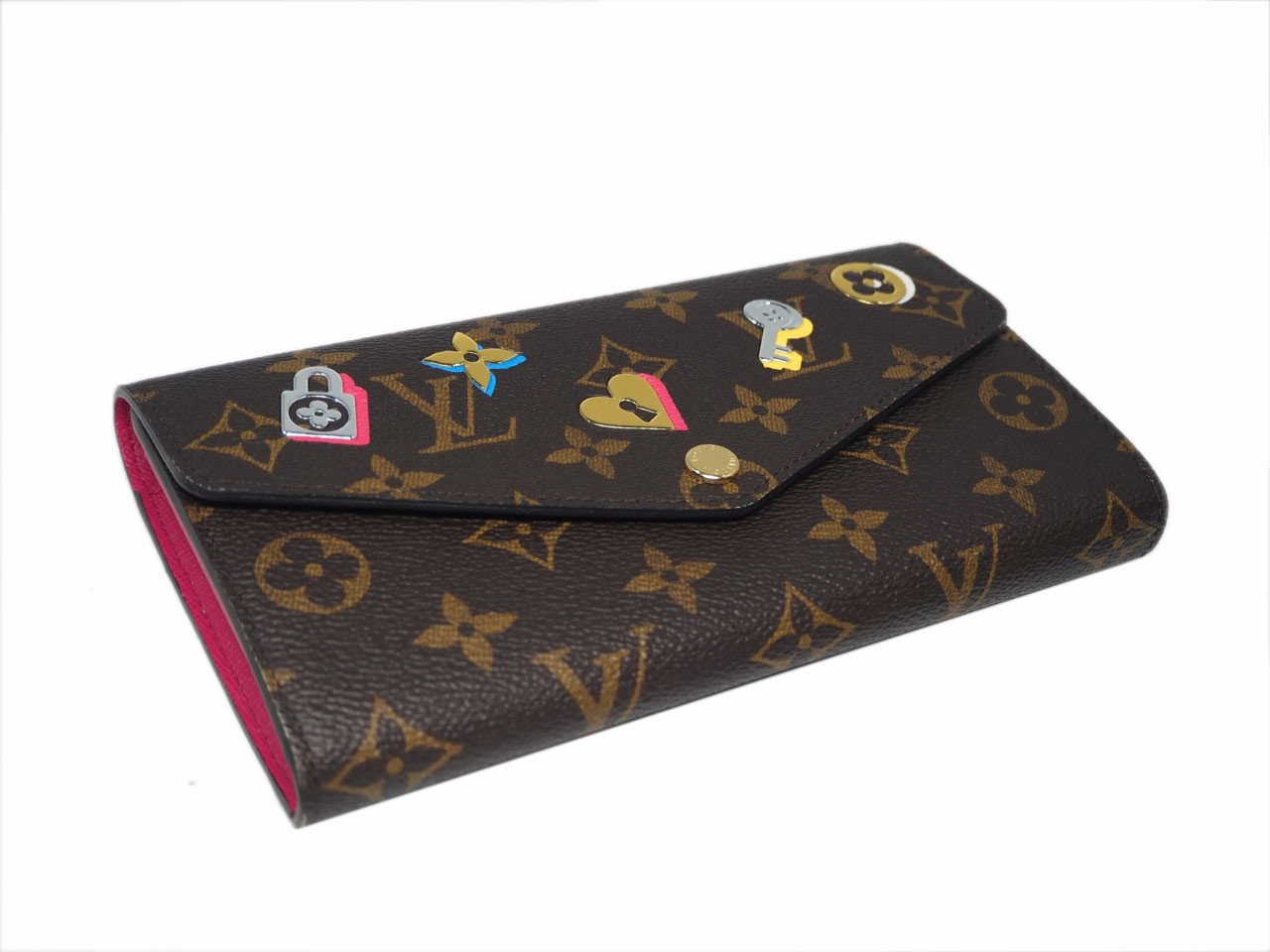 Louis Vuitton M64117 Love Lock Collection in Monogram Sarah Wallet -36217