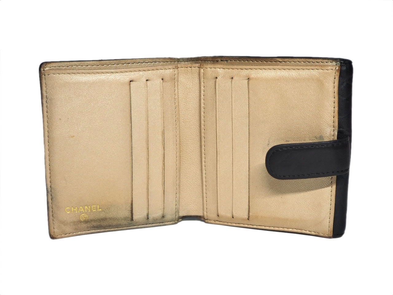 Chanel 116231641 Black/ Beige Camellia Flower Bio-Fold Wallet-37334