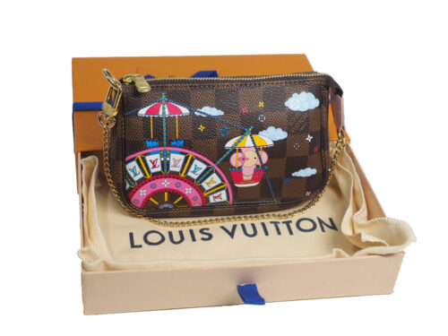 Christmas Limited Collection 2020 ! Louis Vuitton N60402 Mini Pochette Accessories