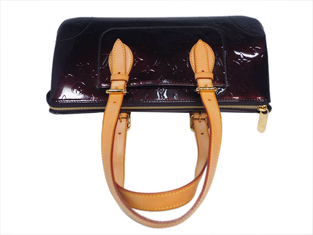 Louis Vuitton M93510 Monogram Vernis Leather Amarante Rosewood Avenue Shoulder Bag - Image 3