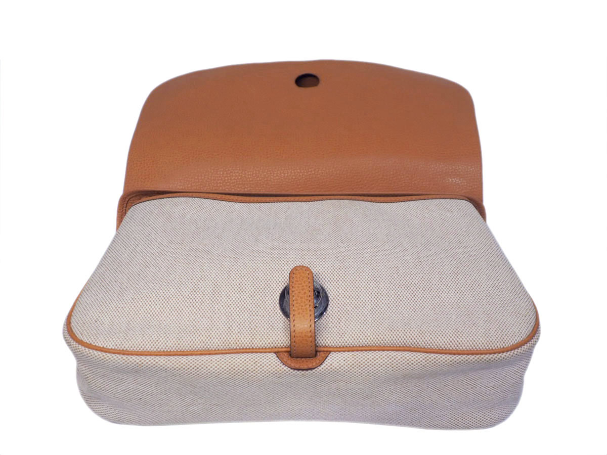 Hermes Toile Beige/ Gold Leather Colorado MM 'I' Stamp 3-way bag - Image 6
