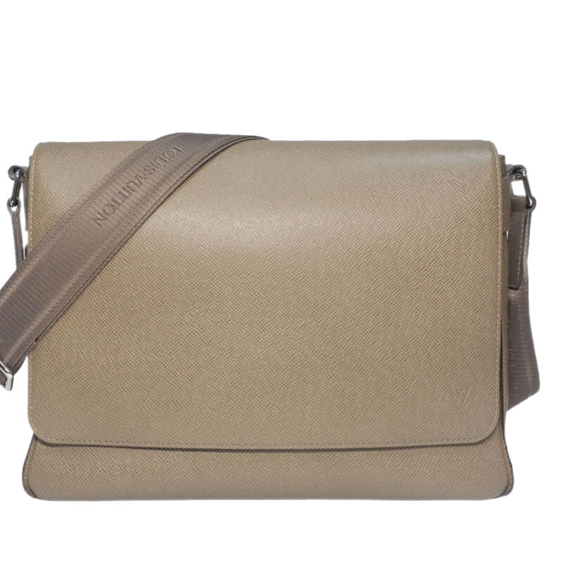 Almost New ! Louis Vuitton M32805 Taiga Leather Roman PM Oural (Light Brown) Messenger Bag ( DU2163)