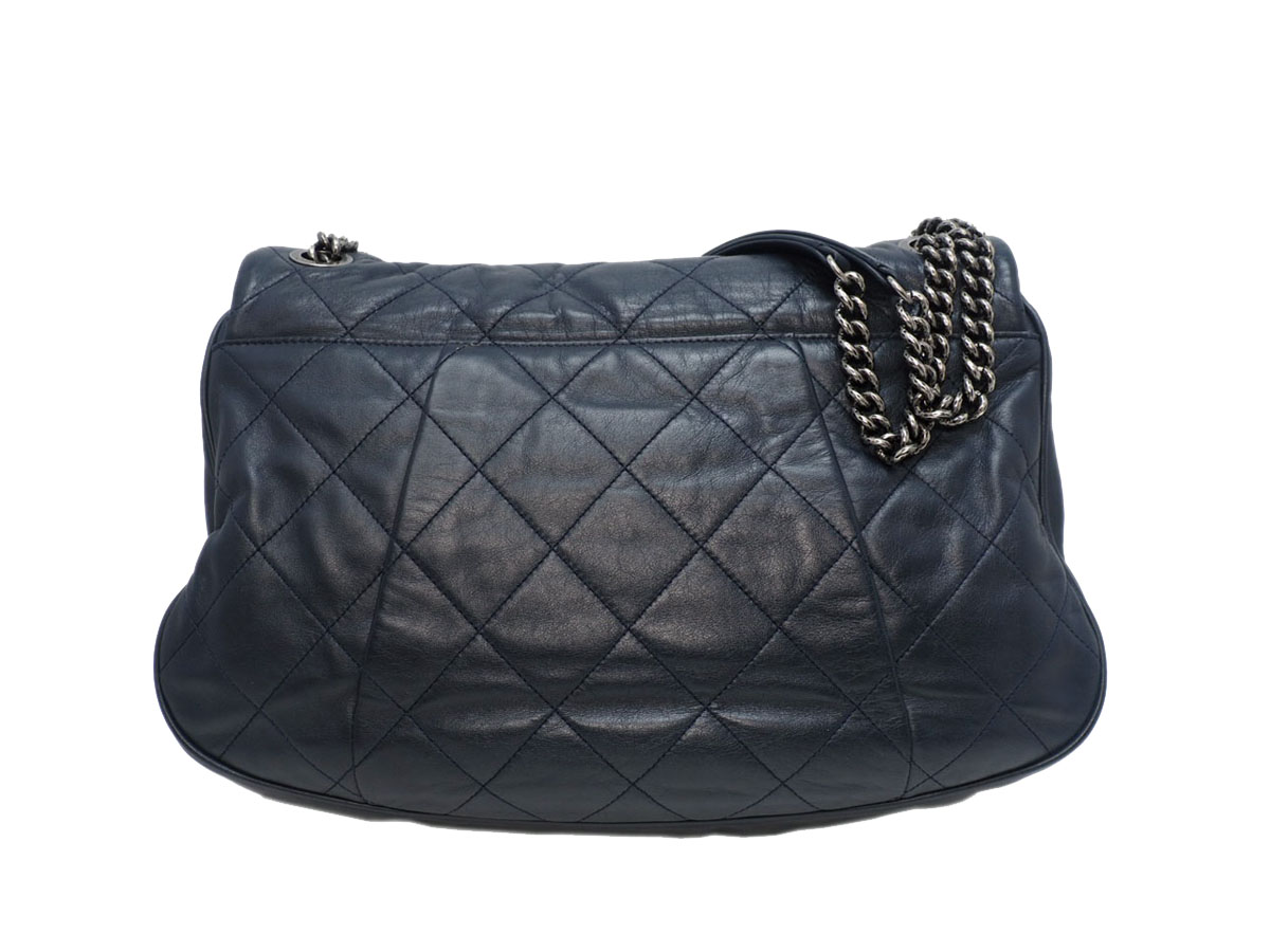 Chanel 17024354 Dark Blue Single Flap 2C Quilted Distressed CC Flap Ruthenium Hardware - Image 3