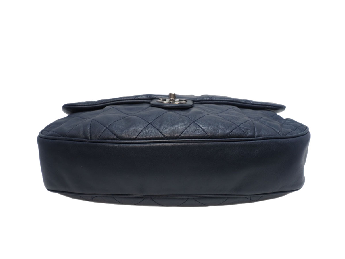 Chanel 17024354 Dark Blue Single Flap 2C Quilted Distressed CC Flap Ruthenium Hardware - Image 4