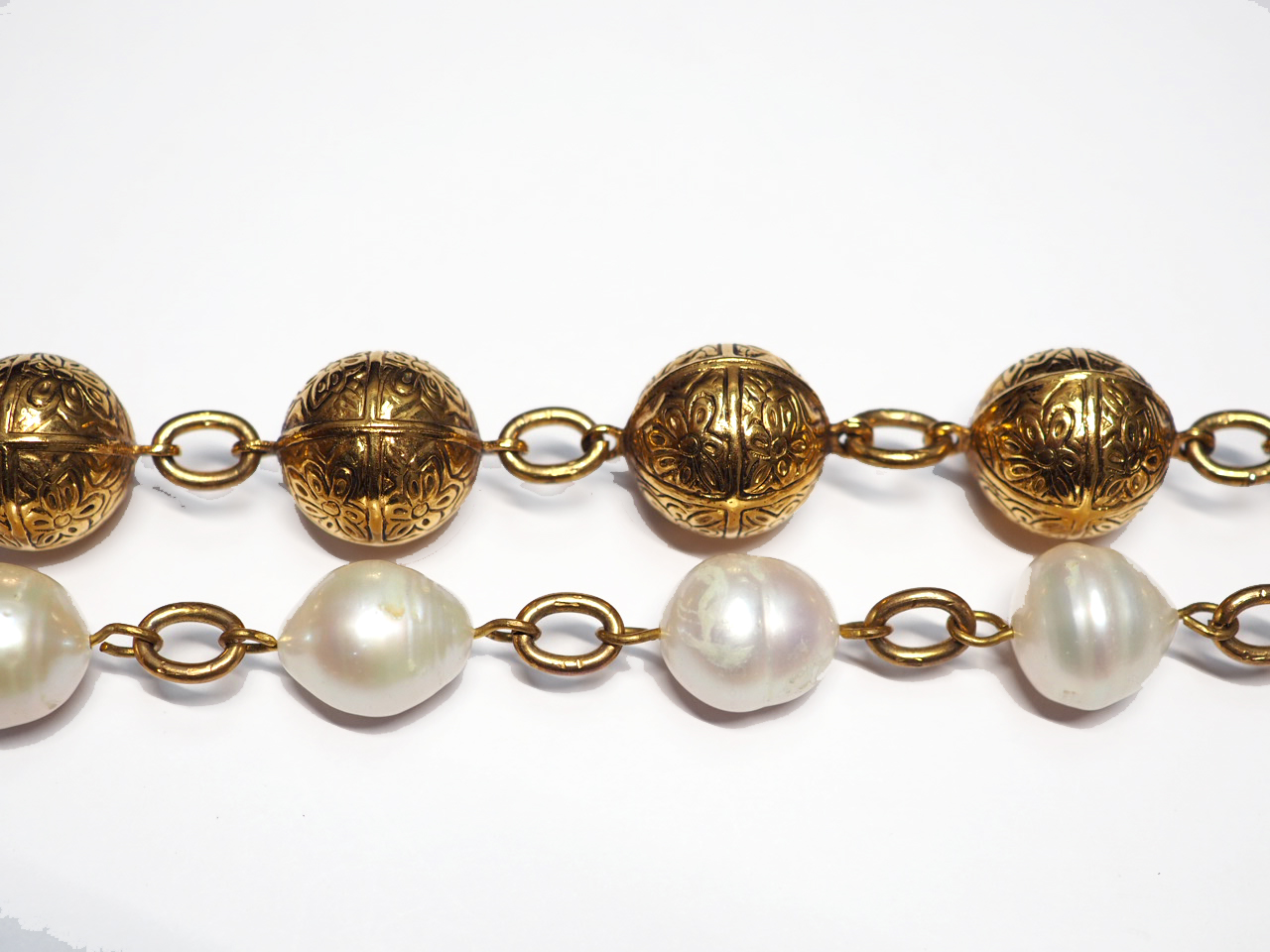 Chanel Vintage Real Pearls and Gold Balls Chain Link Necklace/ Belt - Image 6
