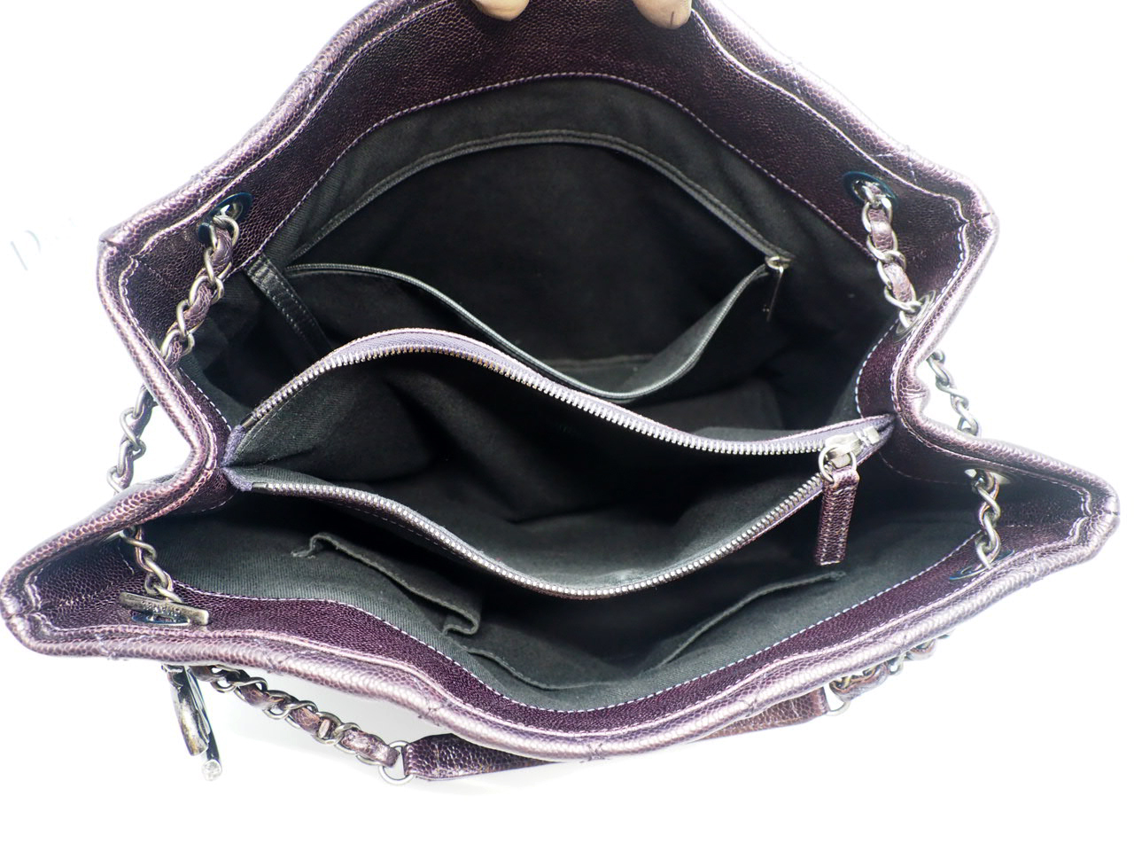 Chanel 17099298 Raisin/ Purple Caviar Leather Ruthenium Shopping Large Tote - Image 10