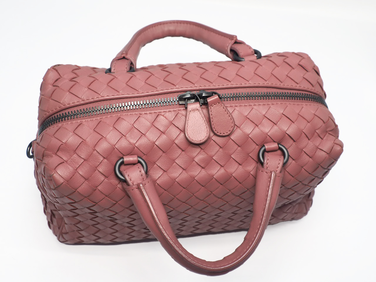 Bottega Veneta 428051 Antique Rose/ Pink Convertible 2-Way Intrecciato Mini Boston Bag with Strap - Image 8