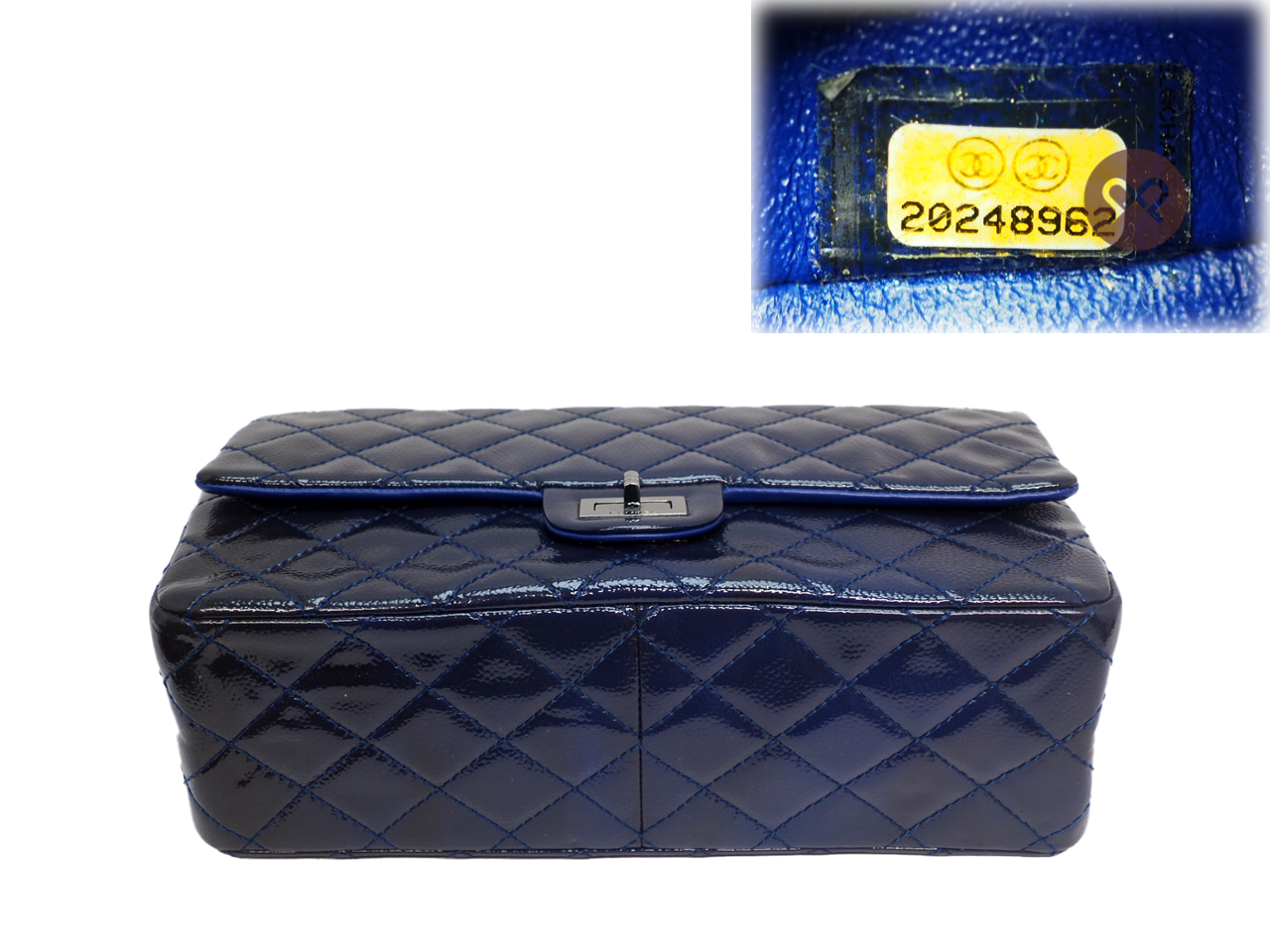 Limited Edition ! Chanel 2.55 Reissue 226 Patent Caviar Leather Navy Blue/ Electric Blue 28cm Medium Ruthenium Hardware - Image 4
